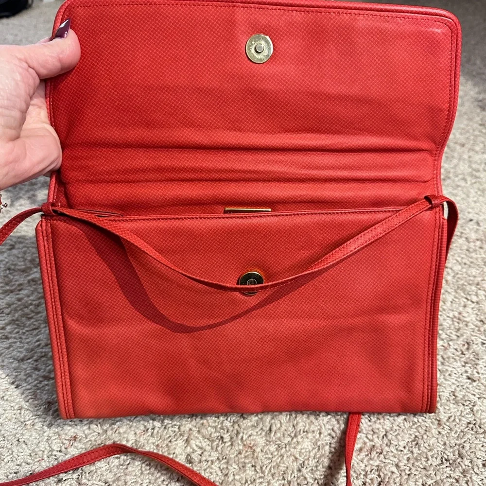 Bottega Veneta Red Crossbody orcClutch
